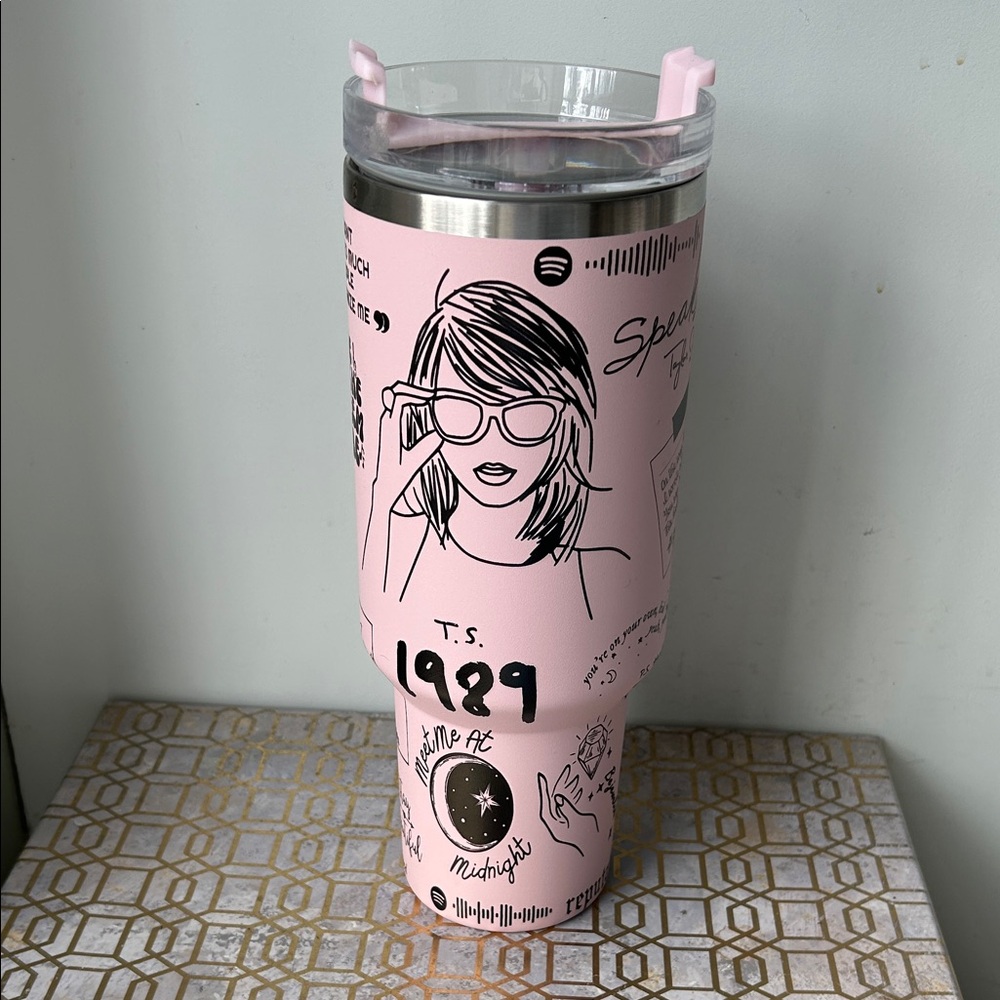 Taylor Swift Unofficial Merch Swiftie 40oz Tumbler